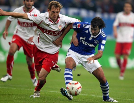 关于斯图加特客场失利，陷入保级泥潭的信息