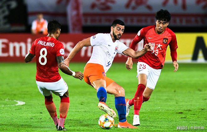 山东鲁能主场负于广州恒大，积分榜位置下滑