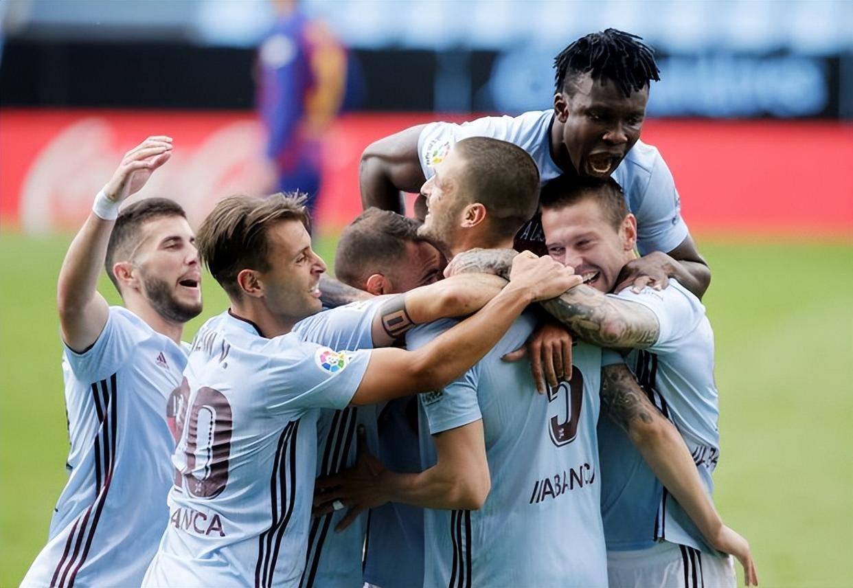 包含雷加利斯主场击败皇家社会，喜迎重要胜利的词条