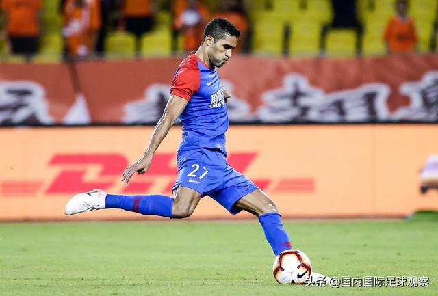 武汉卓尔击败重庆斯威，努力谋求胜利