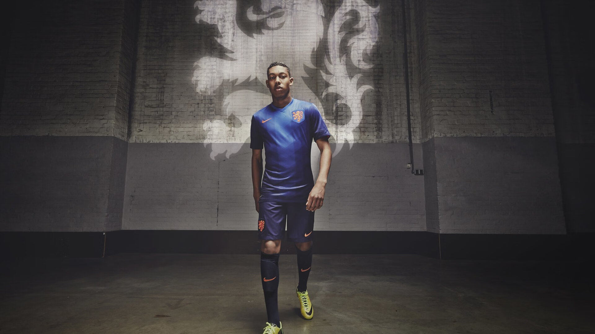 宿敌错位，当锡安在费城主场末节轰下21分